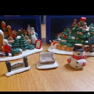 Set Of 2 Vintage  Cottagecore Christmas Village Pieces Snowman W Boxes